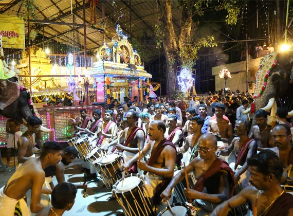 Thazhuthala Gajolsavam photo 3